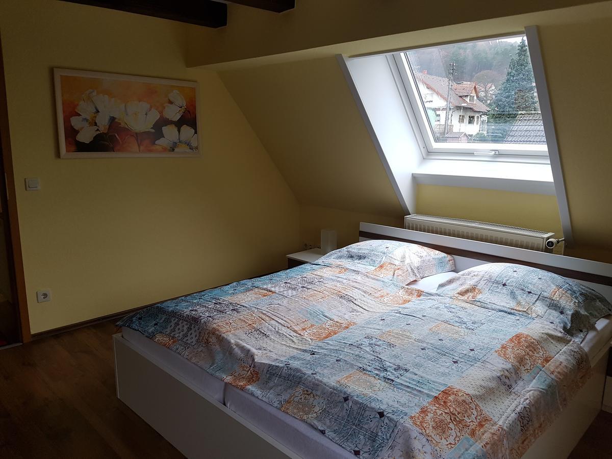 Haus Am Kastanienwald 호텔 Dörrenbach 외부 사진